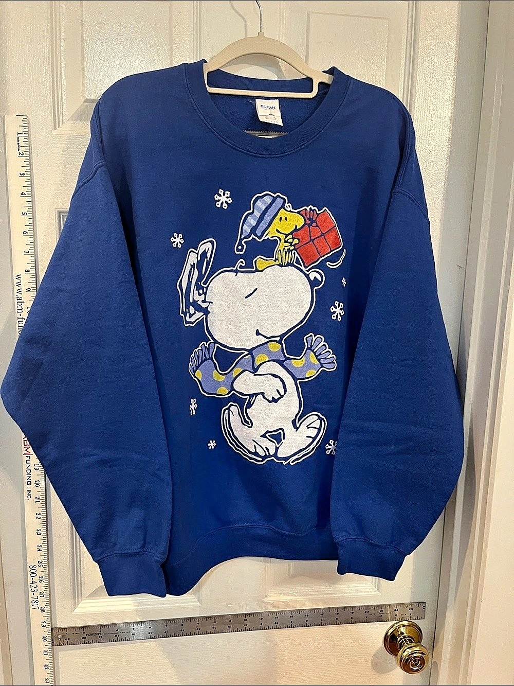 Gildan #Peanuts #Snoopy #Woodstock #ChristmasSweatshirt Blue & Yellow Large